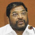 शेतकरी कर्जमुक्तीबाबत बंद दाराआड अशी झाली चर्चा? : राजू शेट्टी